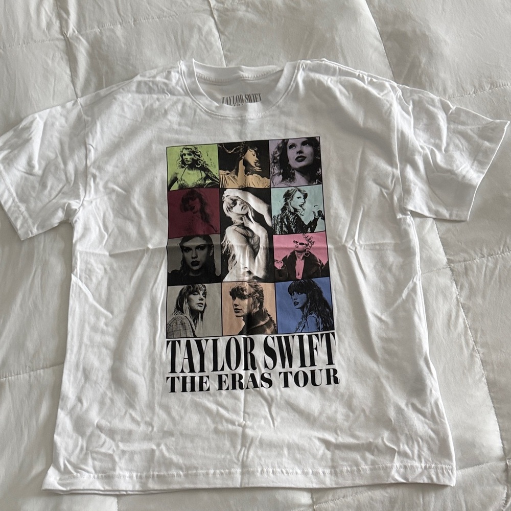 Taylor Swift The Eras Tour White T-Shirt - new never worn